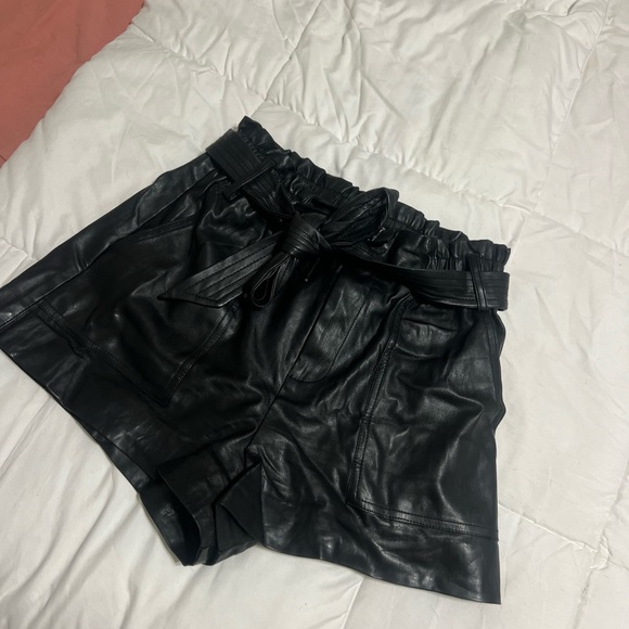 SILENT leather shorts - Picture 14 of 15